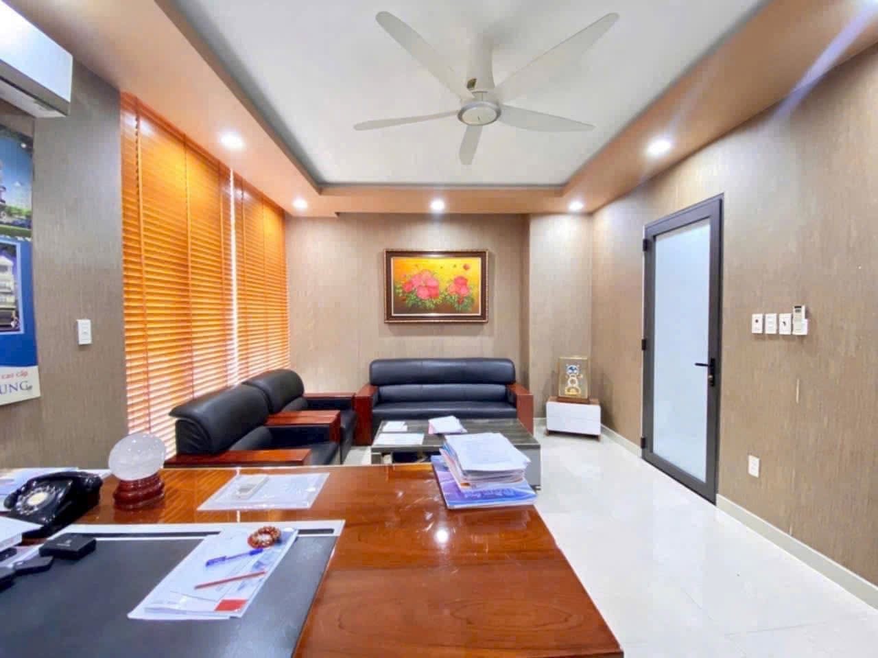 Nguyễn mạnh Hùng Profile Picture