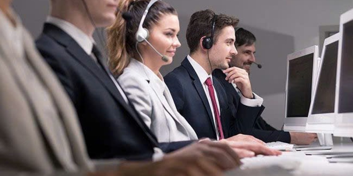 TỐI ƯU HÓA VÀ SỰ TIỆN ÍCH CỦA CHUYỂN ĐỔI SỐ, CÔNG NGHỆ VƯỢT BẬC TRONG KINH DOANH