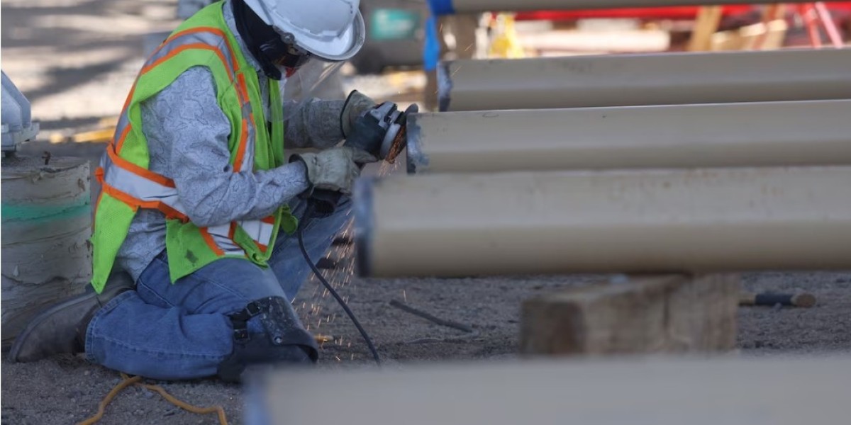 Trump policies threaten US clean energy jobs engine, report says